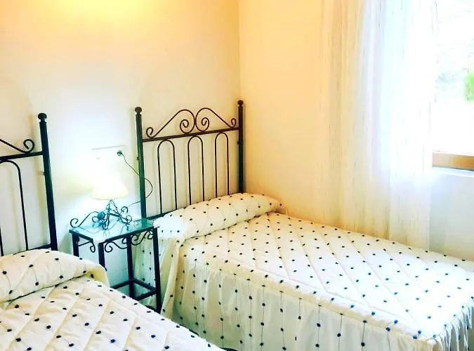 La Casita De La Montana * Alba De Los Cardanos